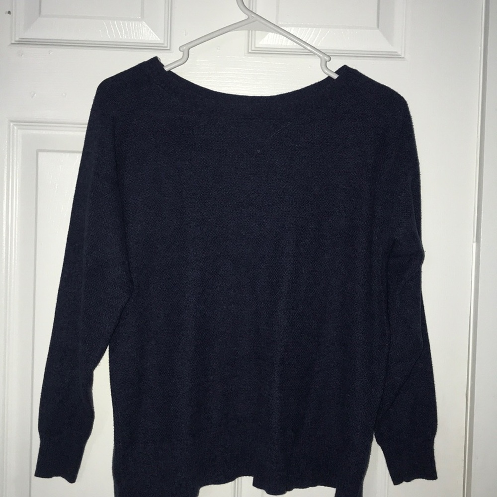 Long sleeve American Eagle shirt